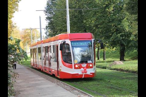 tn_lv-daugavpils_UKVZ_tram_in_service.jpg